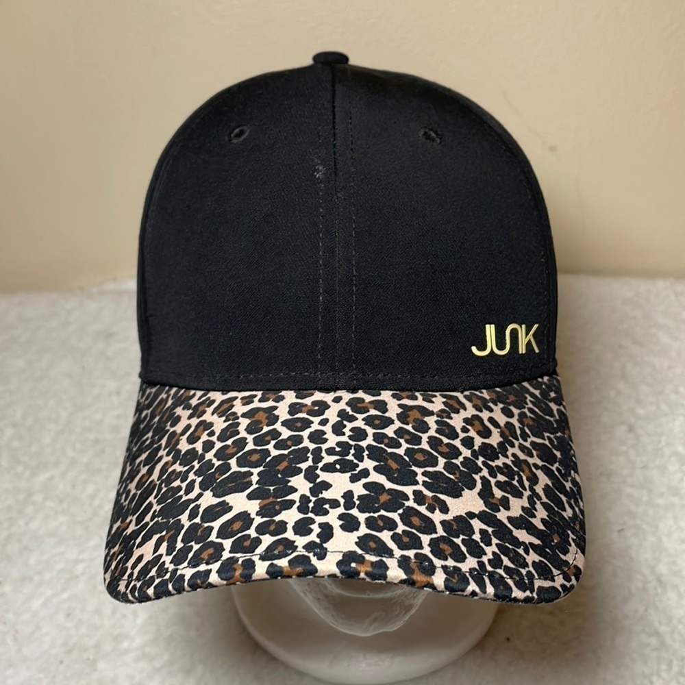Junk 6 Panel Snap Back Cap